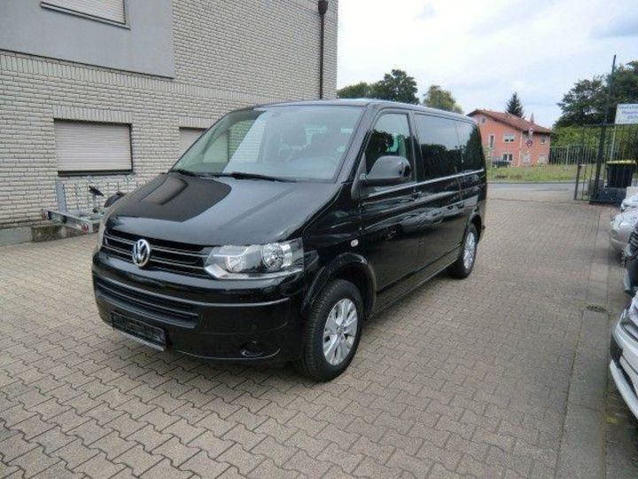 Продам Volkswagen T5 (Transporter) пасс. 2010 года в Харькове