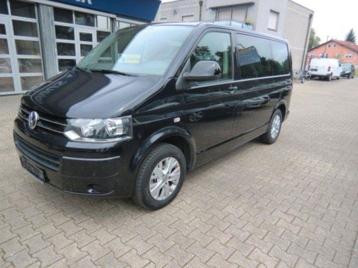 Продам Volkswagen T5 (Transporter) пасс. 2010 года в Харькове