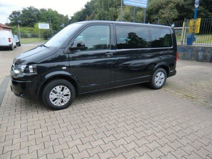Продам Volkswagen T5 (Transporter) пасс. 2010 года в Харькове