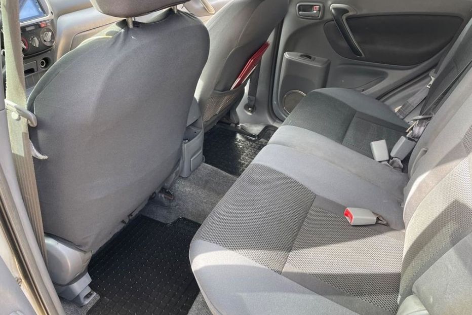 Продам Toyota Rav 4 2004 года в Харькове