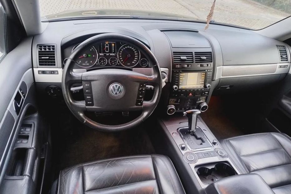 Продам Volkswagen Touareg 2006 года в Днепре