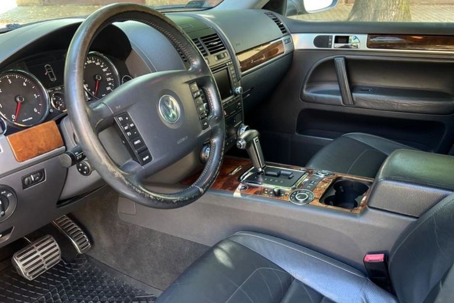 Продам Volkswagen Touareg 2007 года в Житомире