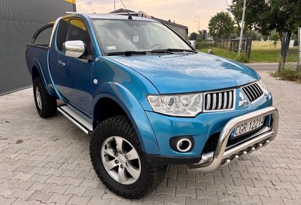 Продам Mitsubishi L 200 2011 года в Харькове