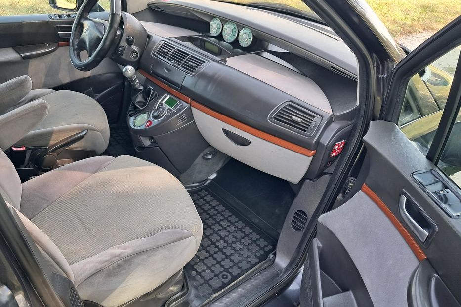 Продам Citroen C8 HDI 2004 года в г. Гайсин, Винницкая область