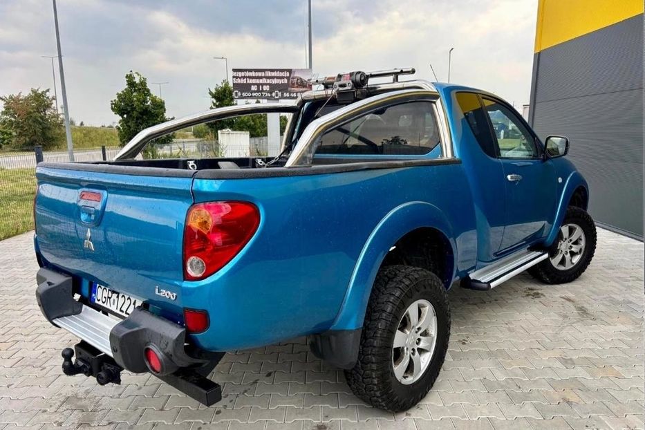 Продам Mitsubishi L 200 2011 года в Харькове