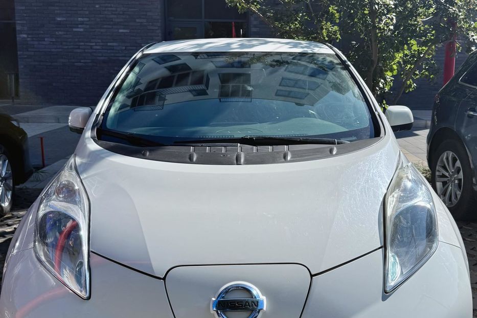 Продам Nissan Leaf SV 2015 года в Одессе