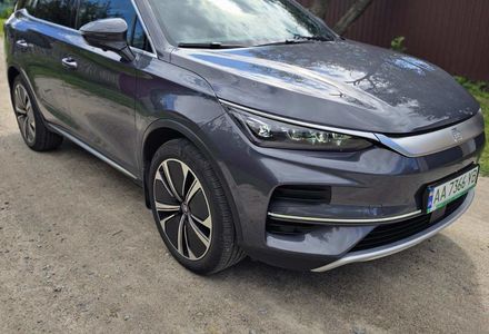 Продам BYD Tang 2023 года в Киеве