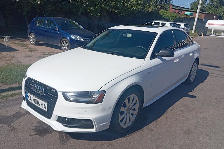 Продам Audi A4 S-line 2014 года в Черкассах