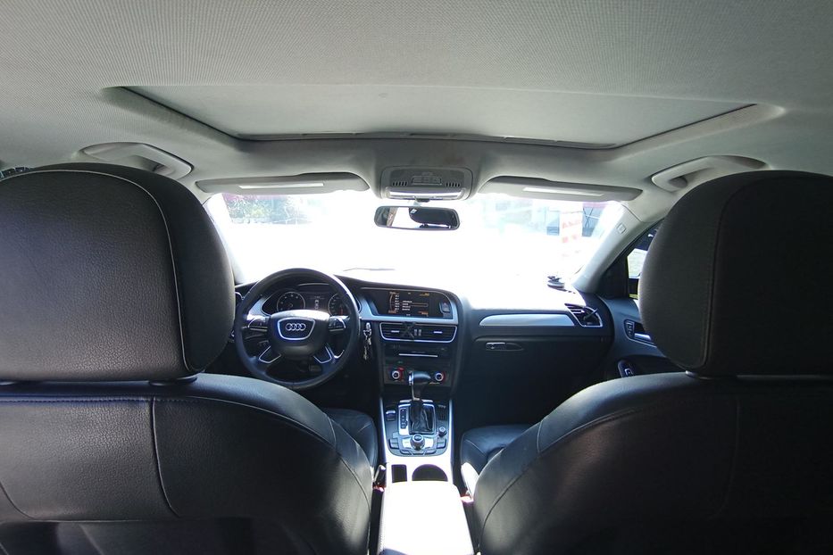 Продам Audi A4 S-line 2014 года в Черкассах