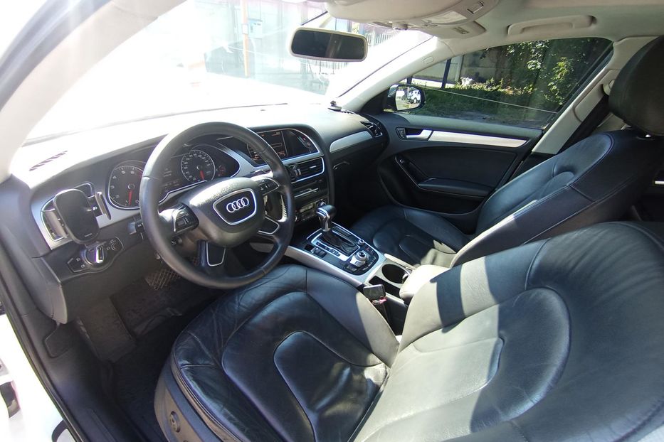 Продам Audi A4 S-line 2014 года в Черкассах