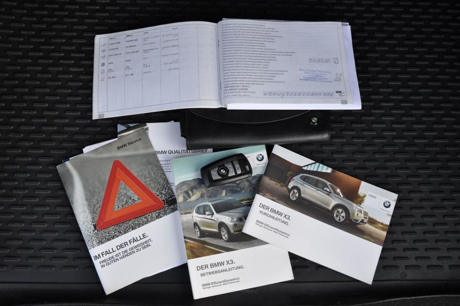 Продам BMW X3 2.0I AT (184) sDrive  2012 года в Киеве
