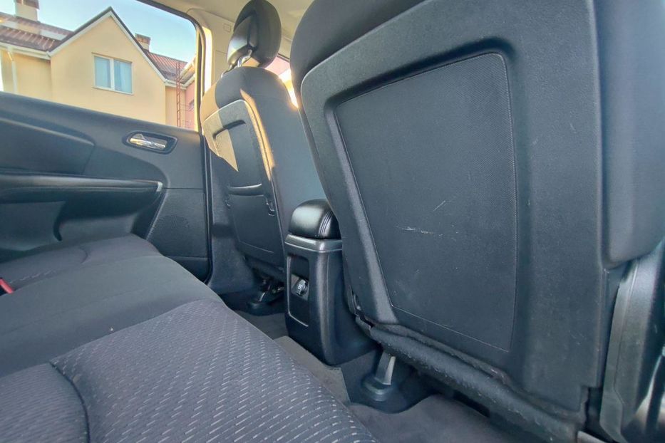 Продам Dodge Journey SXT 2017 года в Киеве
