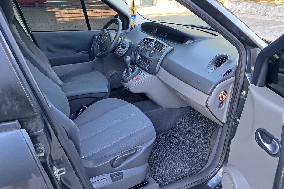 Продам Renault Grand Scenic Рестайлінг 7місць 2006 года в г. Гайсин, Винницкая область