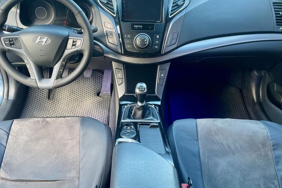 Продам Hyundai i40 2011 года в г. Марганец, Днепропетровская область