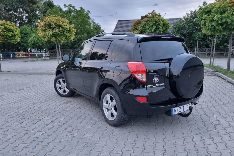 Продам Toyota Rav 4 2008 года в Харькове