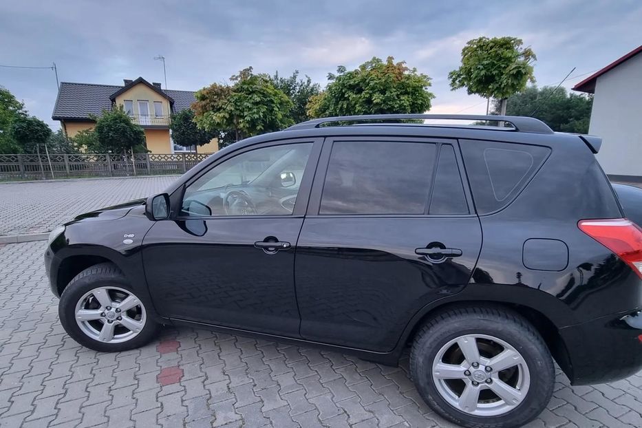 Продам Toyota Rav 4 2008 года в Харькове