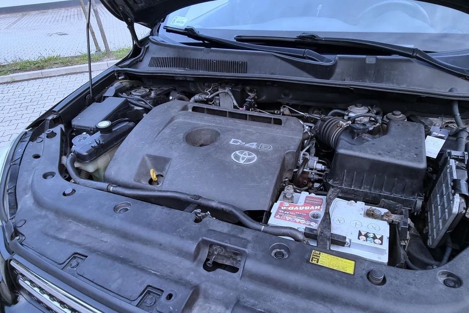 Продам Toyota Rav 4 2008 года в Харькове