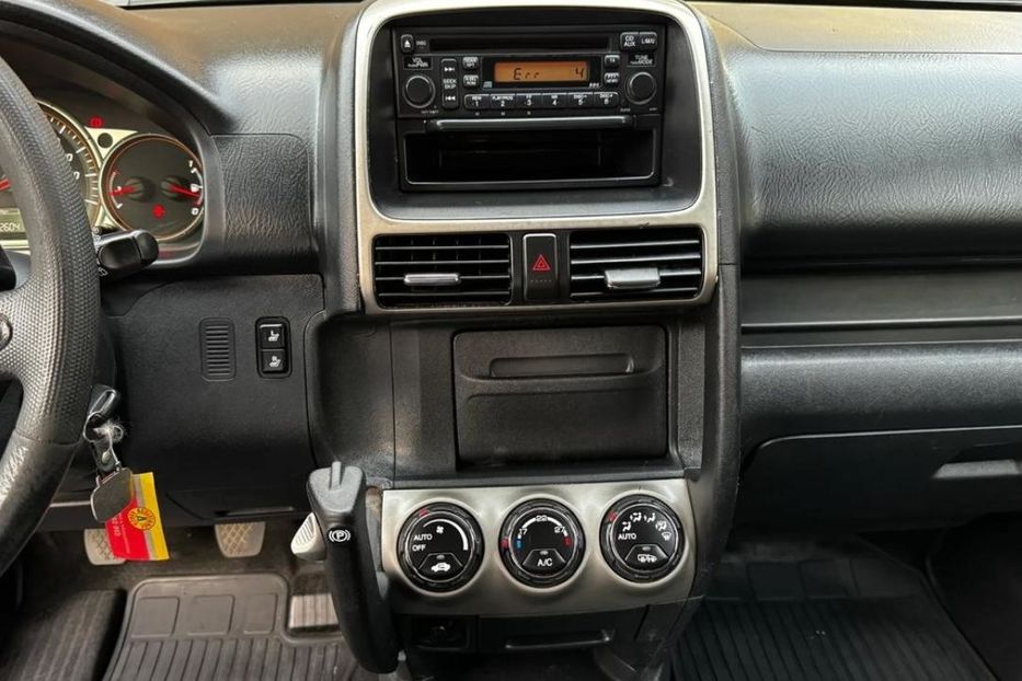 Продам Honda CR-V 2002 года в Киеве