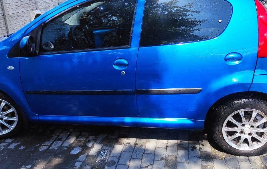 Продам Peugeot 107 2011 года в Днепре