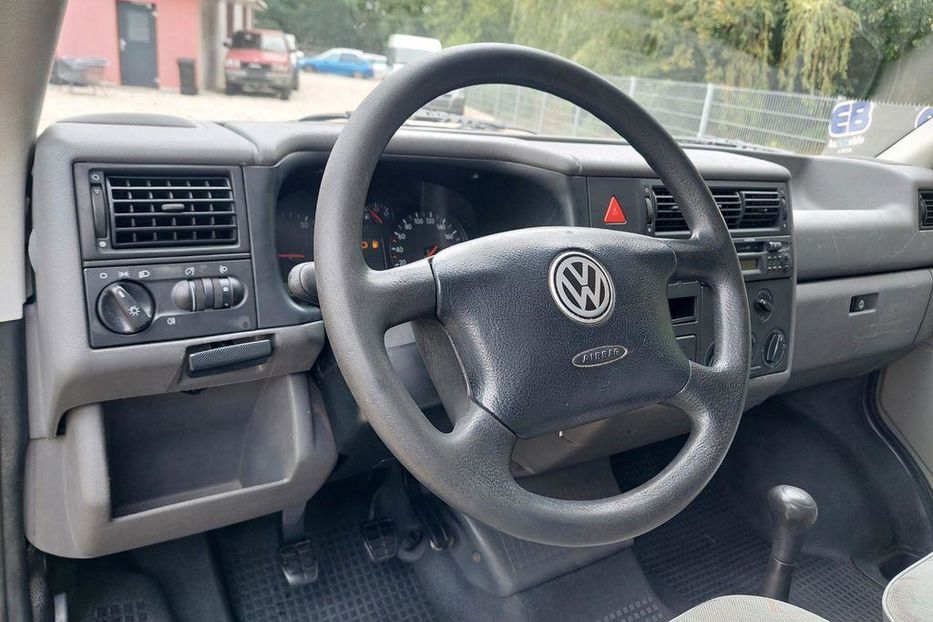Продам Volkswagen T4 (Transporter) пасс. 2001 года в Сумах