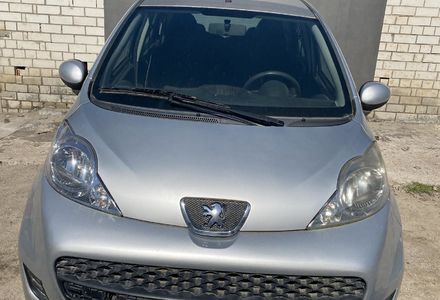 Продам Peugeot 107 2012 года в Киеве