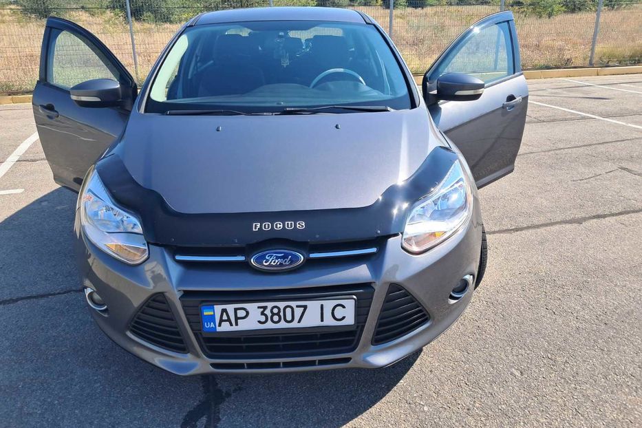Продам Ford Focus SE 2013 года в Запорожье