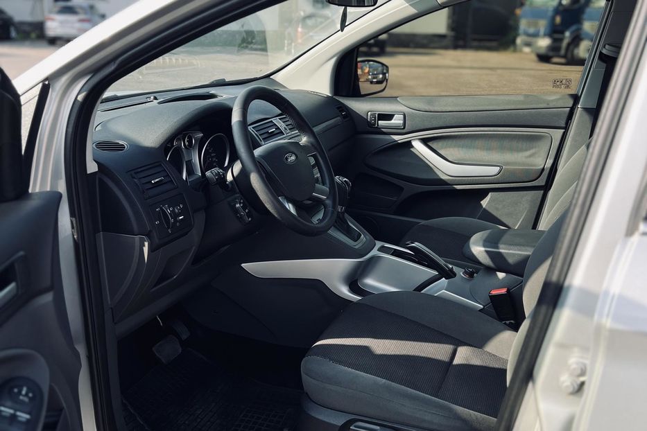 Продам Ford Kuga I (TREND) 2011 года в Виннице