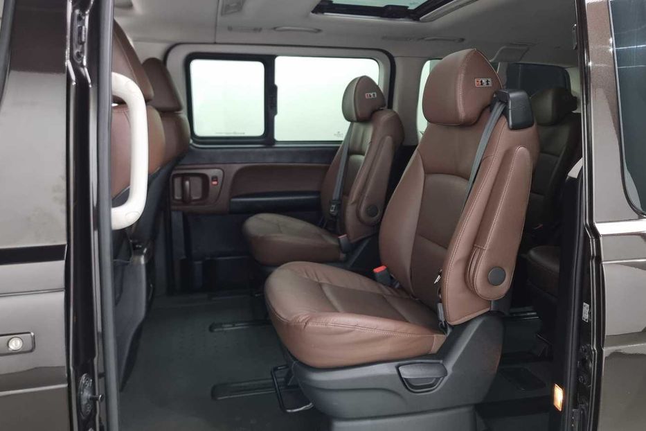 Продам Hyundai Grand Starex Urban Ексклюзив 2018 года в г. Бровары, Киевская область