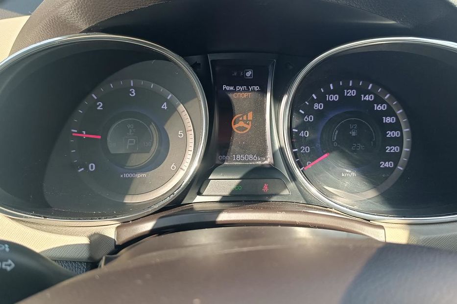 Продам Hyundai Santa FE Дизель 2012 года в Одессе