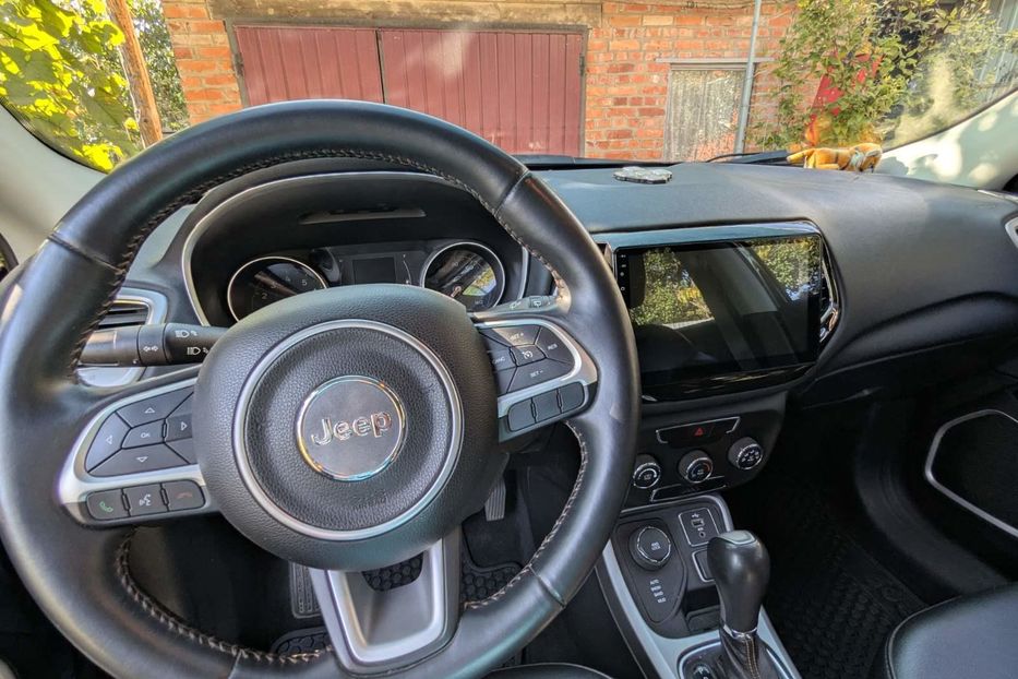 Продам Jeep Compass Latitude 2018 года в г. Лубны, Полтавская область