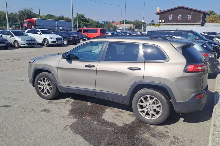 Продам Jeep Cherokee 2017 года в Киеве