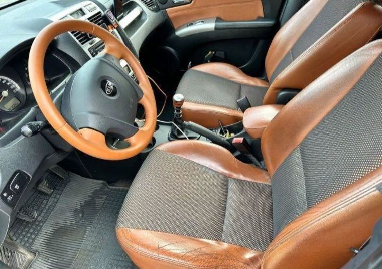 Продам Kia Sportage 2007 года в г. Изюм, Харьковская область