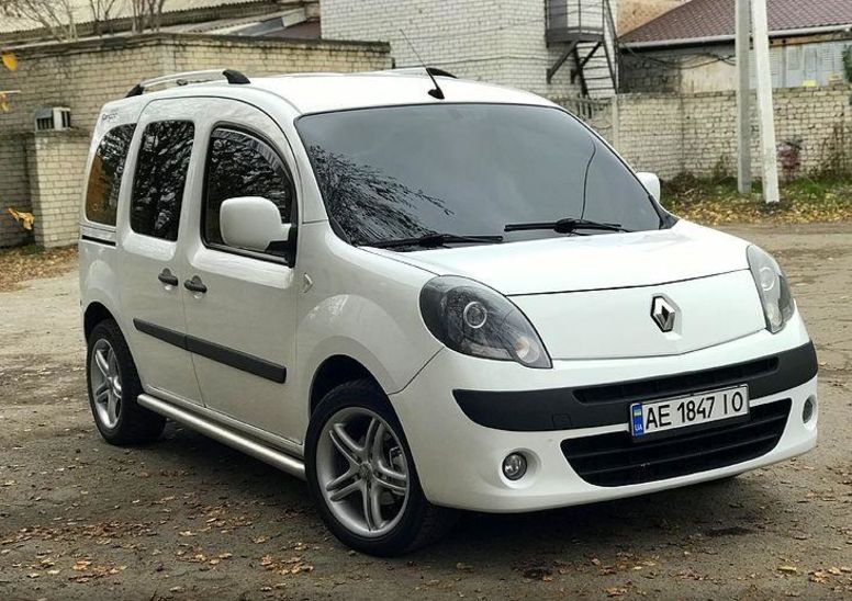 Продам Renault Kangoo пасс. 2011 года в г. Олевск, Житомирская область