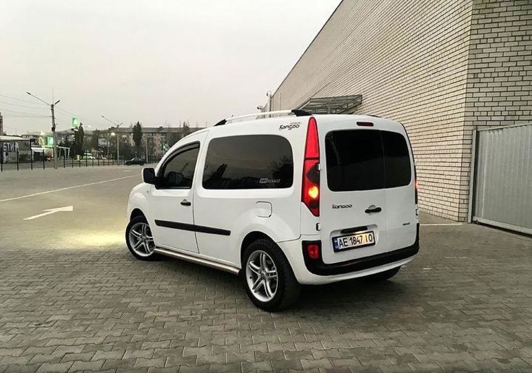 Продам Renault Kangoo пасс. 2011 года в г. Олевск, Житомирская область