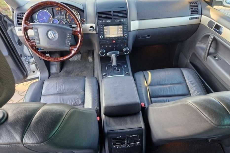Продам Volkswagen Touareg 2005 года в Ровно