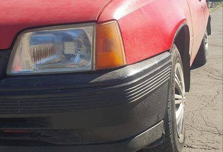 Продам Opel Kadett 1988 года в г. Синельниково, Днепропетровская область
