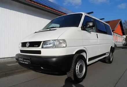Продам Volkswagen T4 (Transporter) пасс. 2002 года в Николаеве