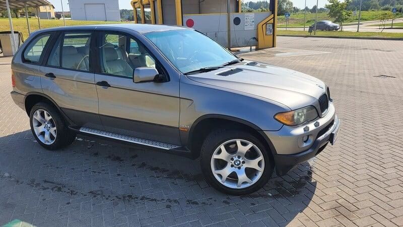 Продам BMW X5 2004 года в Сумах