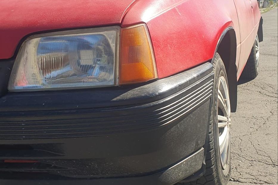 Продам Opel Kadett 1988 года в г. Синельниково, Днепропетровская область