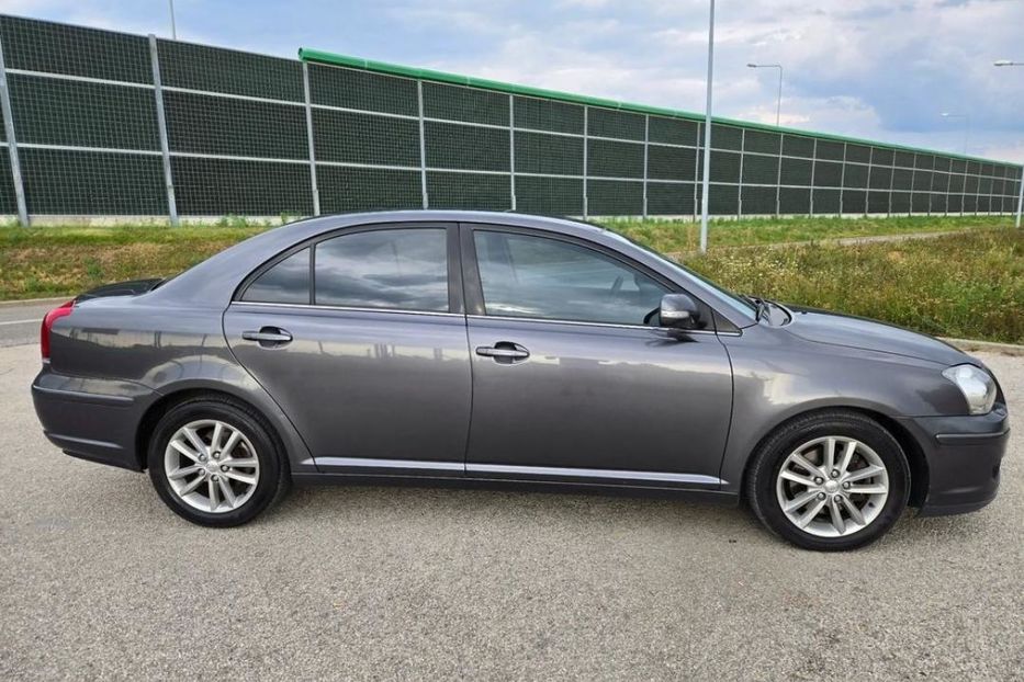 Продам Toyota Avensis 2005 года в Харькове
