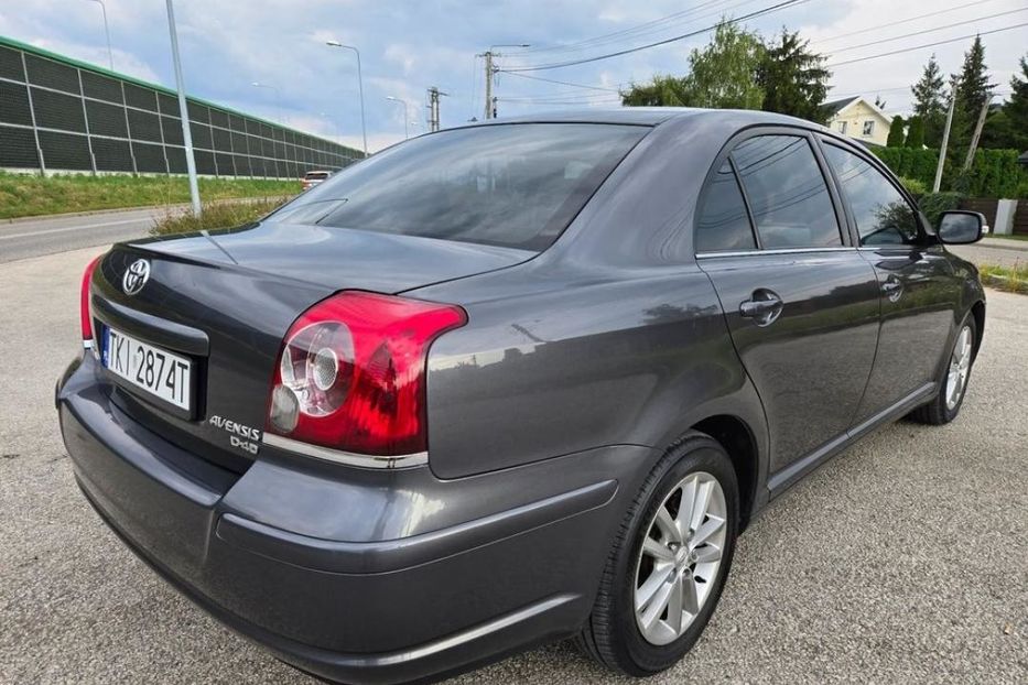 Продам Toyota Avensis 2005 года в Харькове