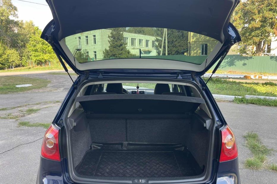 Продам Volkswagen Golf V 2009 года в г. Нежин, Черниговская область
