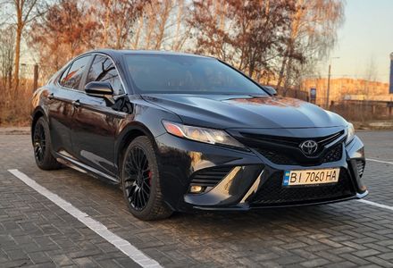 Продам Toyota Camry SE-Xseries 2020 года в г. Кременчуг, Полтавская область