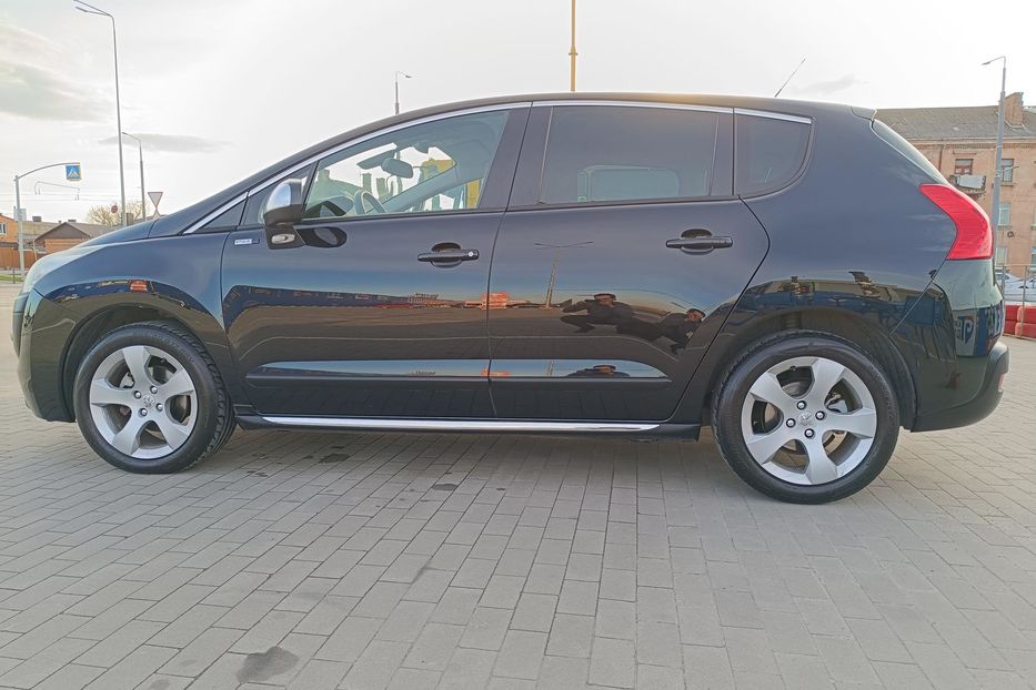 Продам Peugeot 3008 2013 года в Виннице