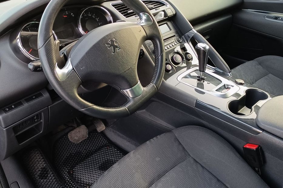 Продам Peugeot 3008 2013 года в Виннице