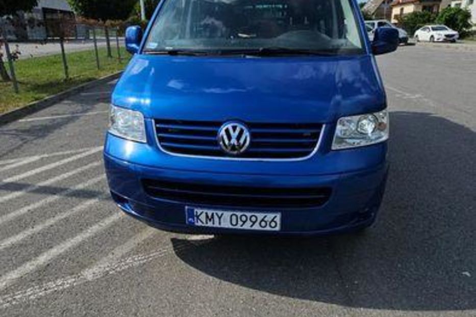 Продам Volkswagen T5 (Transporter) пасс. 2008 года в Донецке