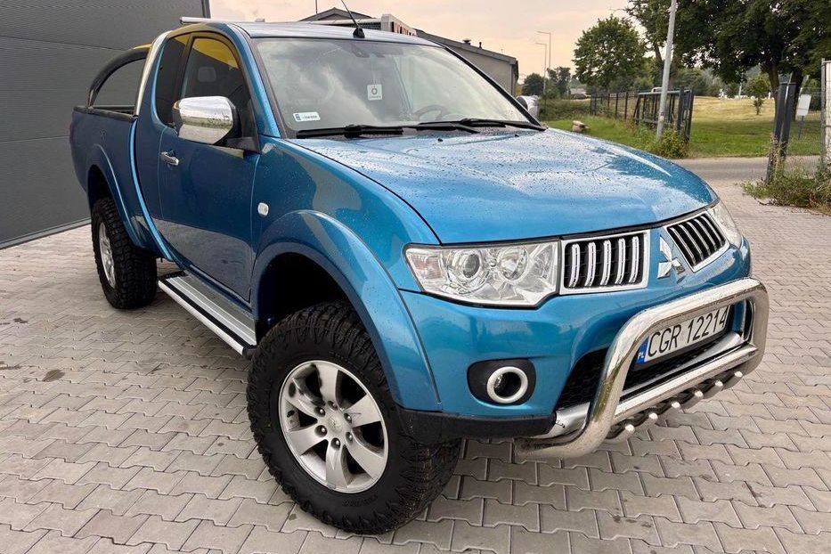 Продам Mitsubishi L 200 2010 года в Харькове