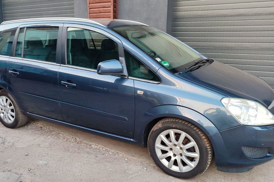 Продам Opel Zafira 2009 года в г. Белая Церковь, Киевская область