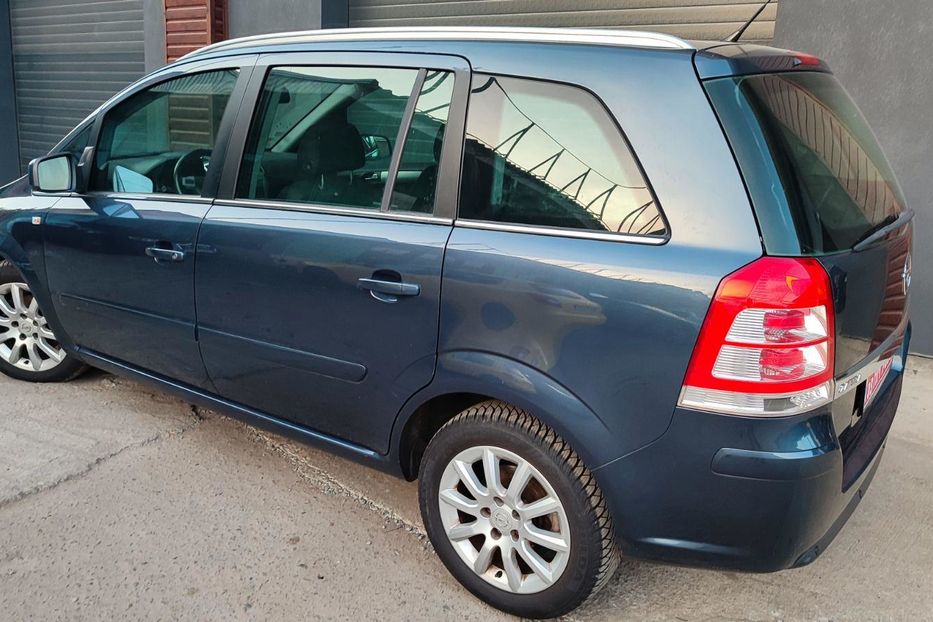 Продам Opel Zafira 2009 года в г. Белая Церковь, Киевская область