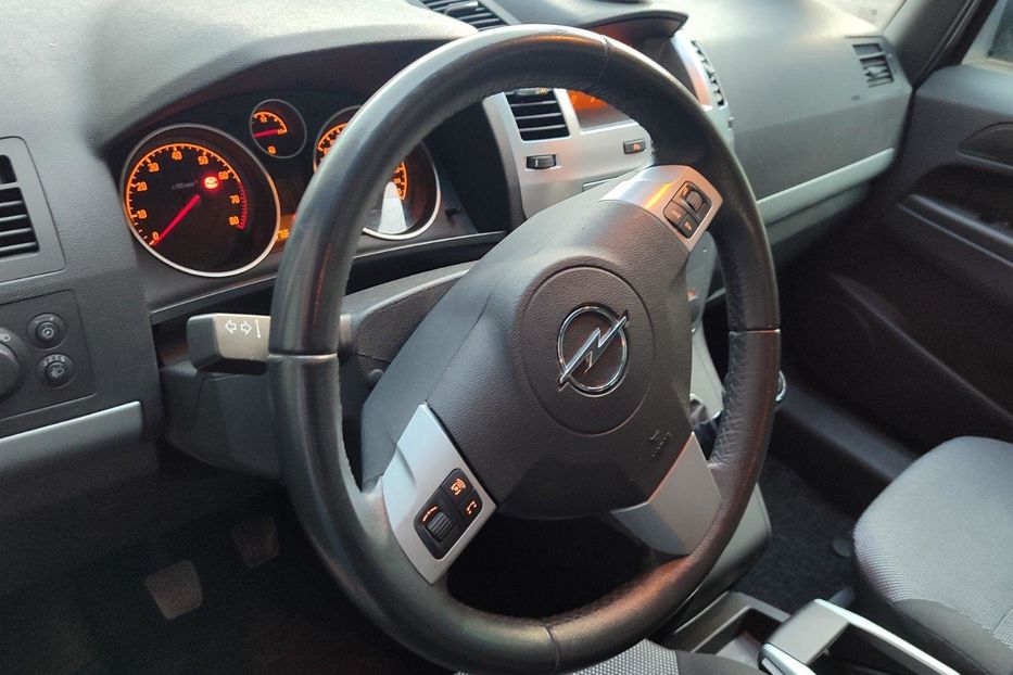 Продам Opel Zafira 2009 года в г. Белая Церковь, Киевская область